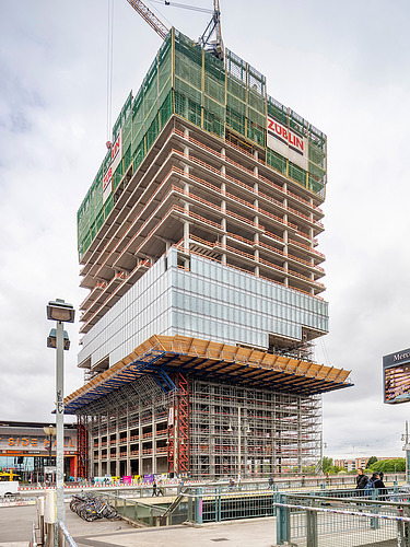 Die Baustelle des EDGE East Side Tower. 