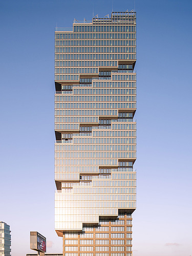 The EDGE East Side Tower from bottom to top at sunrise: it is one of the tallest buildings in Berlin.